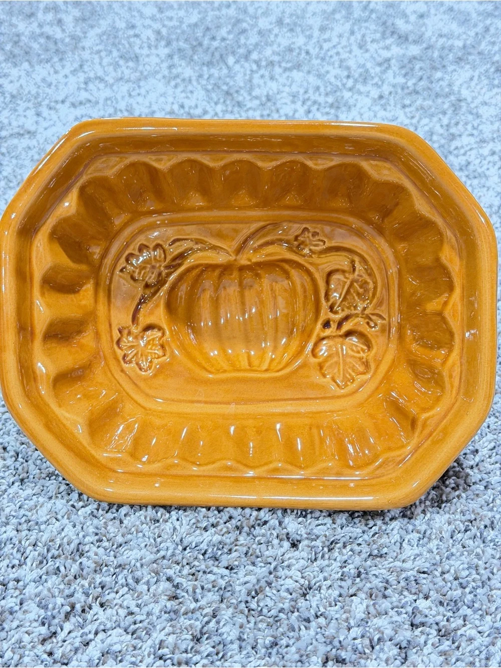 Crate&Barrel Glossy Amber Pumpkin Mold